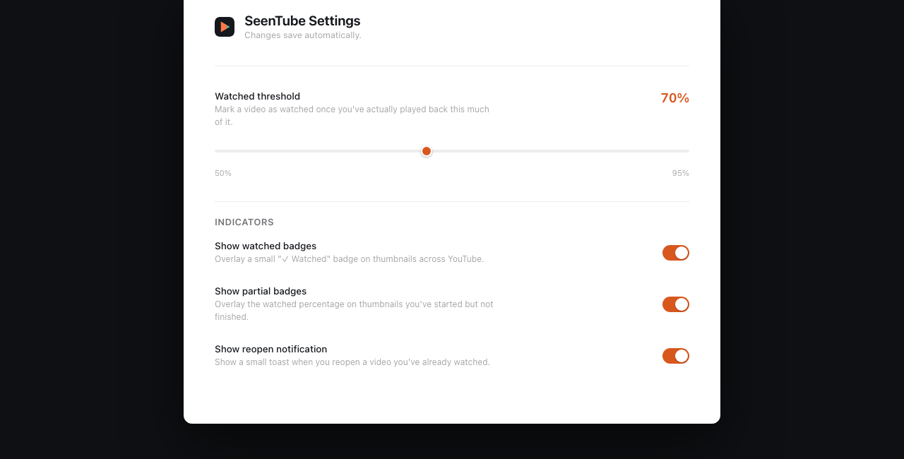 SeenTube's settings page with a watched-threshold slider and indicator toggles